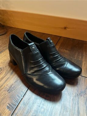 Rieker Black Leather Slip-On Boots Dress Shoe